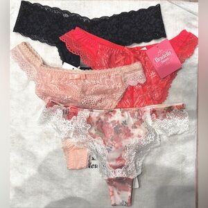 NEW Bradelis New York Set of 4 Bundle Panties Thong String Lace Set Size Small